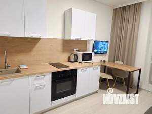 1-к квартира, посуточно, 42м2, 12/25 этаж