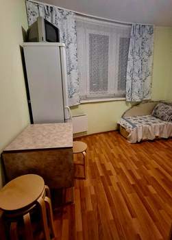 1-к квартира, на длительный срок, 40м2, 10/10 этаж