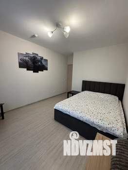 1-к квартира, посуточно, 35м2, 11/25 этаж