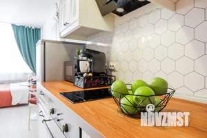 Студия квартира, посуточно, 33м2, 13/16 этаж