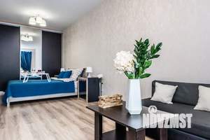 1-к квартира, посуточно, 44м2, 15/25 этаж