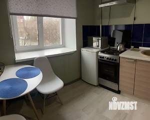 1-к квартира, посуточно, 32м2, 3/5 этаж