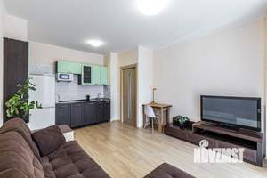 1-к квартира, посуточно, 40м2, 1/1 этаж