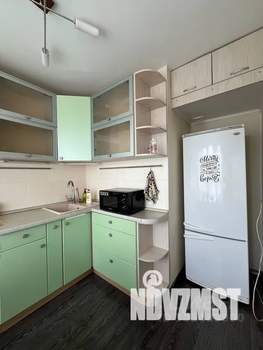 1-к квартира, посуточно, 32м2, 6/10 этаж