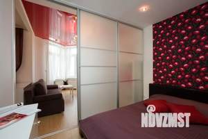 2-к квартира, посуточно, 40м2, 14/20 этаж