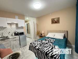 Студия квартира, посуточно, 20м2, 10/25 этаж