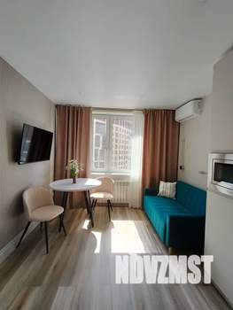 1-к квартира, посуточно, 37м2, 6/33 этаж