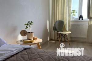 1-к квартира, посуточно, 37м2, 14/25 этаж