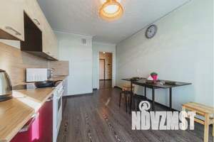 1-к квартира, посуточно, 45м2, 19/26 этаж