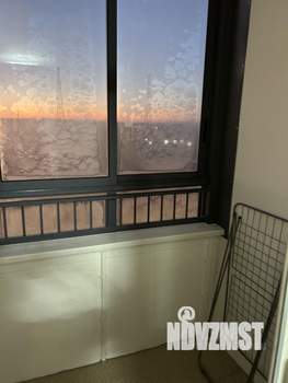 Студия квартира, посуточно, 35м2, 18/25 этаж