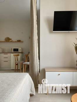 Студия квартира, посуточно, 28м2, 2/25 этаж