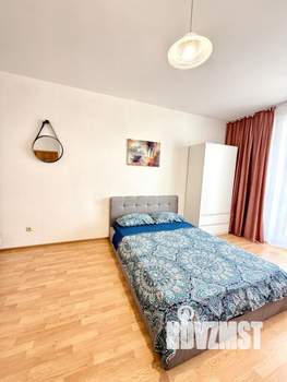 2-к квартира, посуточно, 75м2, 1/1 этаж