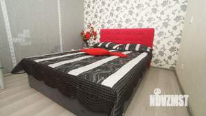 1-к квартира, посуточно, 40м2, 7/18 этаж