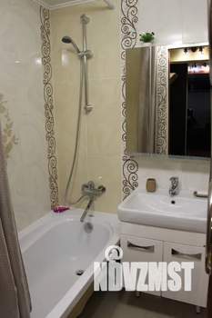 2-к квартира, посуточно, 45м2, 4/9 этаж