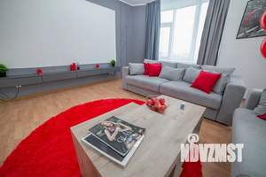 2-к квартира, посуточно, 89м2, 19/37 этаж