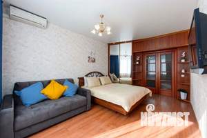 1-к квартира, посуточно, 54м2, 1/1 этаж