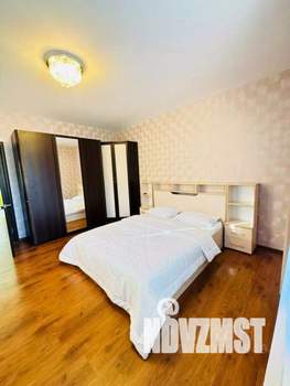 1-к квартира, посуточно, 60м2, 1/1 этаж