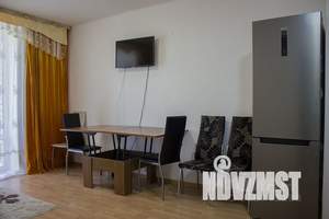 2-к квартира, посуточно, 65м2, 12/18 этаж