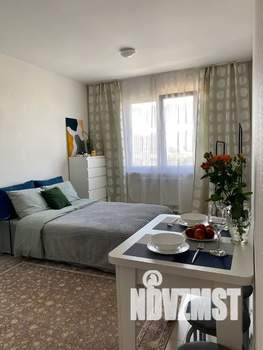 Студия квартира, посуточно, 22м2, 15/25 этаж