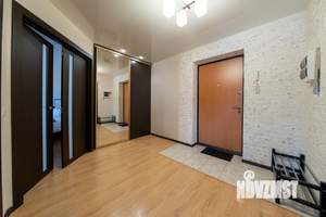 2-к квартира, посуточно, 58м2, 1/1 этаж