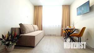 1-к квартира, посуточно, 41м2, 12/23 этаж