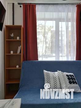 Студия квартира, посуточно, 21м2, 1/4 этаж