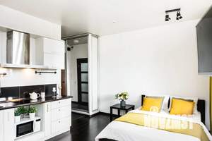 Студия квартира, посуточно, 30м2, 6/9 этаж