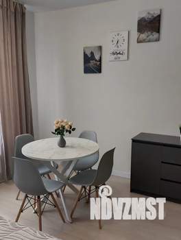 Студия квартира, посуточно, 27м2, 5/12 этаж