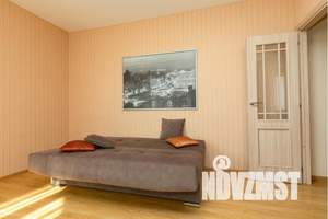 2-к квартира, посуточно, 60м2, 17/18 этаж
