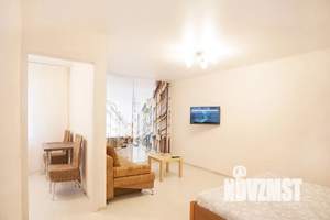 1-к квартира, посуточно, 32м2, 2/4 этаж