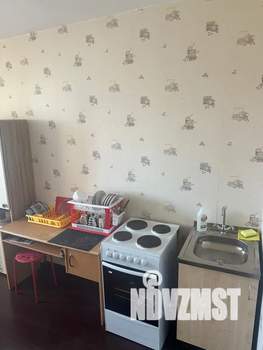 1-к квартира, посуточно, 39м2, 13/24 этаж