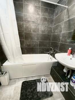 1-к квартира, посуточно, 39м2, 24/26 этаж