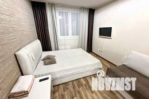 1-к квартира, посуточно, 40м2, 10/10 этаж