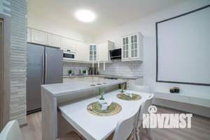 3-к квартира, посуточно, 100м2, 1/1 этаж