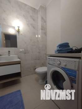 Студия квартира, посуточно, 30м2, 6/25 этаж