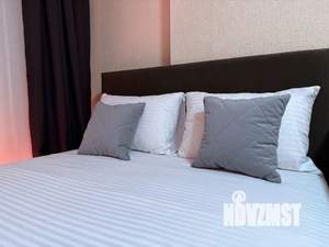 1-к квартира, посуточно, 41м2, 7/18 этаж