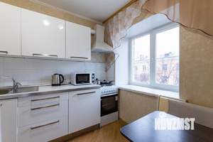 2-к квартира, посуточно, 40м2, 1/1 этаж