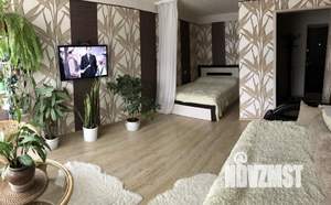 1-к квартира, посуточно, 38м2, 1/1 этаж