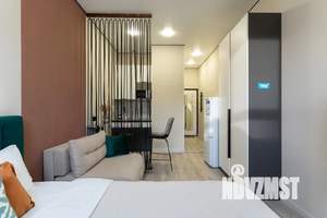 Студия квартира, посуточно, 20м2, 1/25 этаж