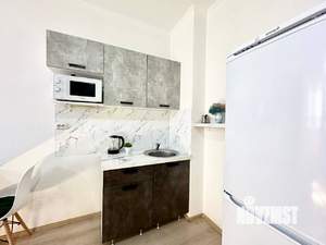 Студия квартира, посуточно, 31м2, 4/25 этаж