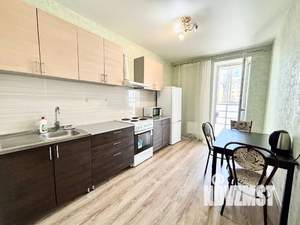 1-к квартира, посуточно, 43м2, 20/25 этаж