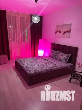 1-к квартира, посуточно, 40м2, 17/25 этаж