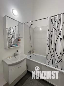 1-к квартира, посуточно, 43м2, 1/1 этаж