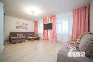 2-к квартира, посуточно, 67м2, 1/1 этаж