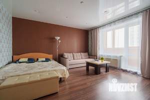 1-к квартира, посуточно, 40м2, 1/1 этаж