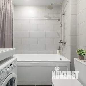 Студия квартира, посуточно, 23м2, 21/28 этаж