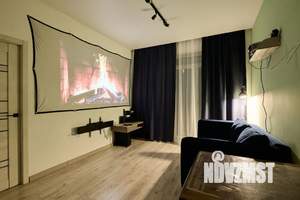 1-к квартира, посуточно, 38м2, 8/24 этаж