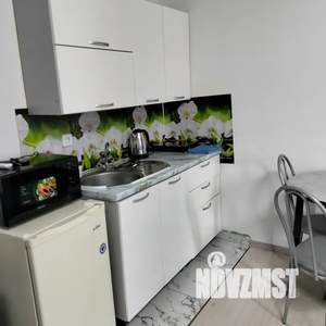 Студия квартира, посуточно, 28м2, 10/10 этаж