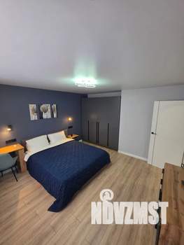 1-к квартира, посуточно, 40м2, 9/9 этаж