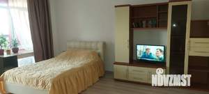 Студия квартира, посуточно, 45м2, 11/16 этаж